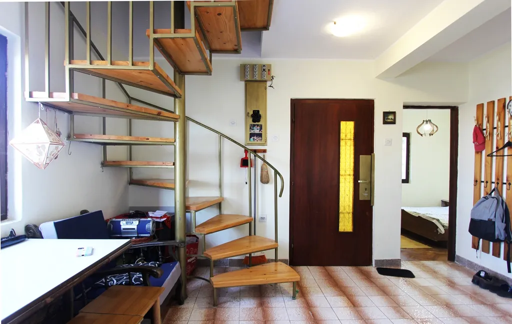 Просторный дом в Добре Воде